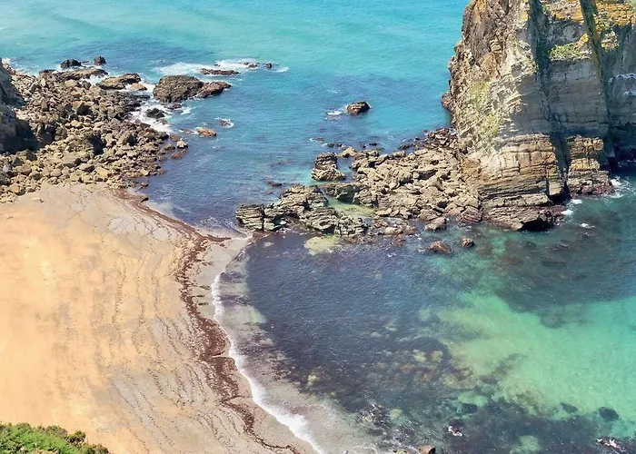 Дом отдыха The Cliffs - Xilloi *